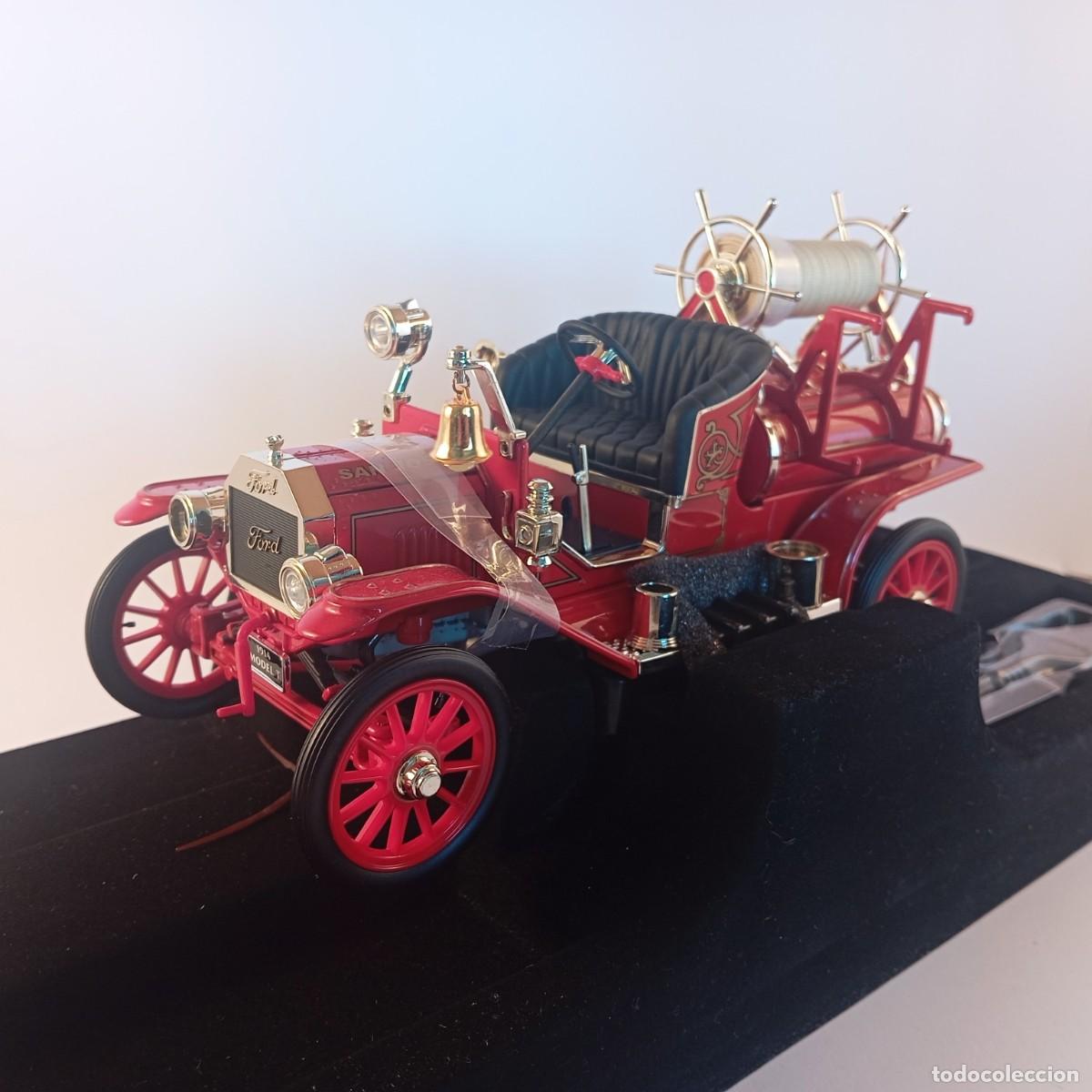 Coches a escala: Ford 1914 Model T Fire Engine 1:18 - Foto 1
