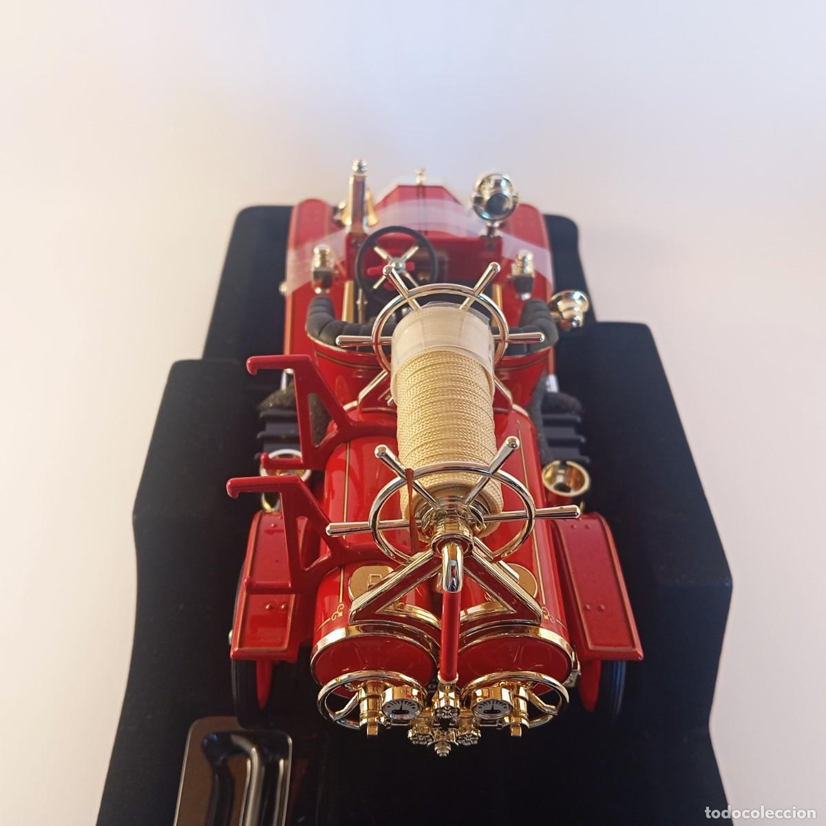 Coches a escala: Ford 1914 Model T Fire Engine 1:18 - Foto 3