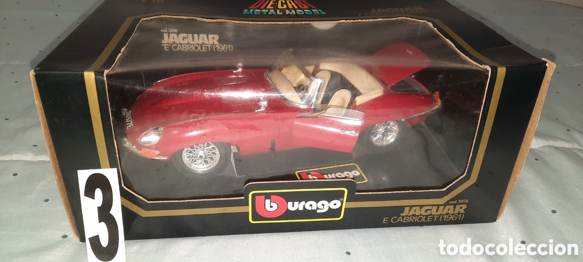 Coches a escala: JAGUAR E CABRIOLET,A&Ntilde;O 1961,ESCALA 1/18,BURAGO
