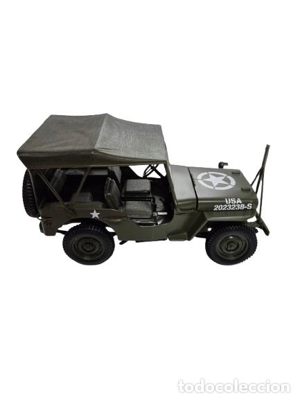Coches a escala: Jeep Willys Militar USA - Escala 1/18 - Marca Solido