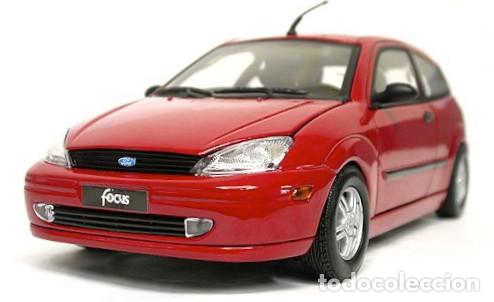 Coches a escala: Ford Focus ZX3 2003 escala 1/18 de Motormax