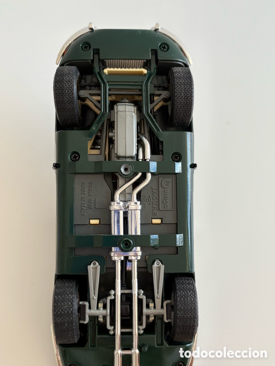 Coches a escala: Jaguar E 1961 1:18 Bburago