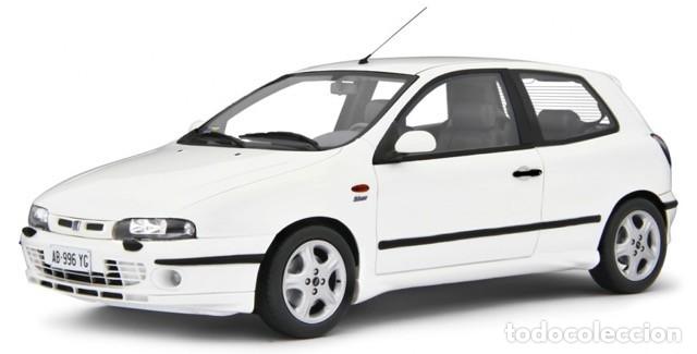 Coches a escala: Fiat Bravo 2.0 HGT 1995 escala 1/18 de Laudoracing Models