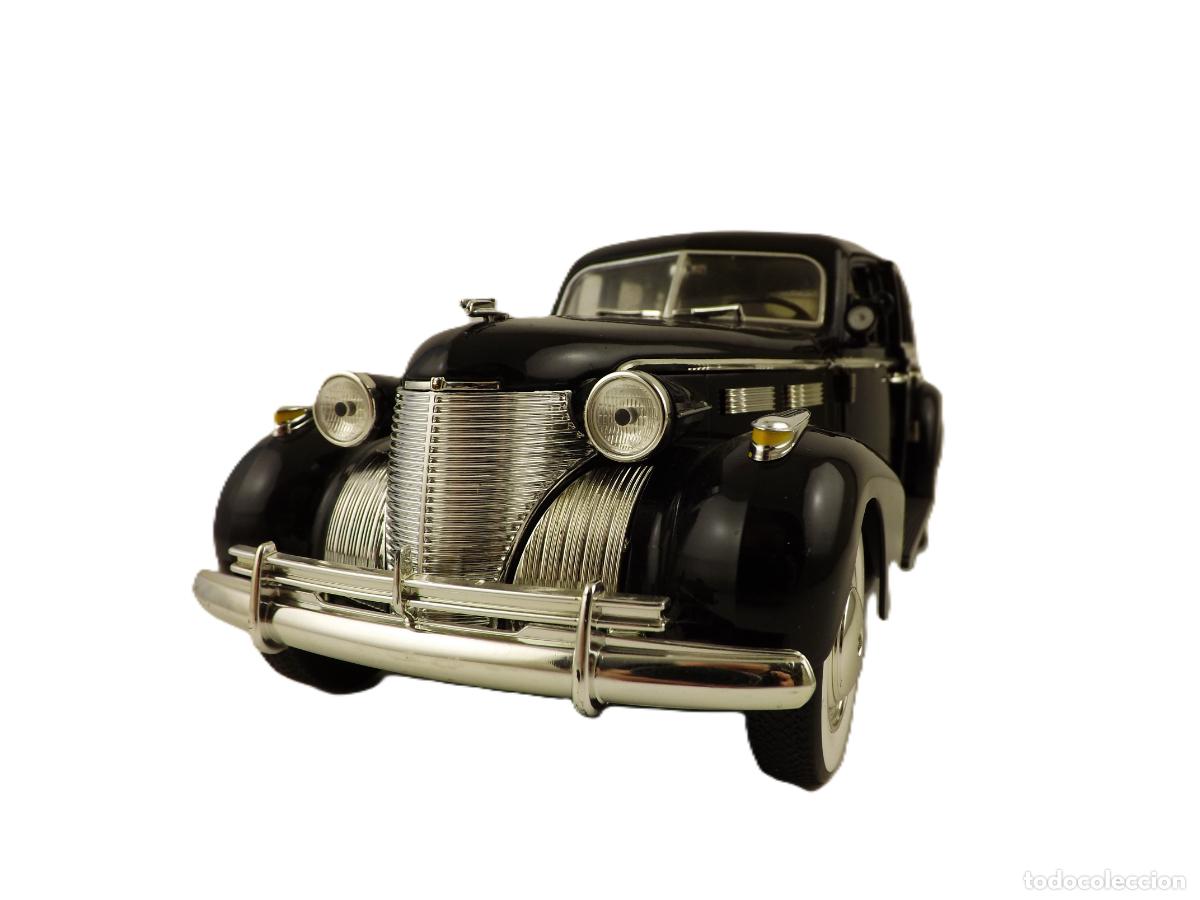 Coches a escala: Cadillac Fleetwood The Godfater Esc. 1:18
