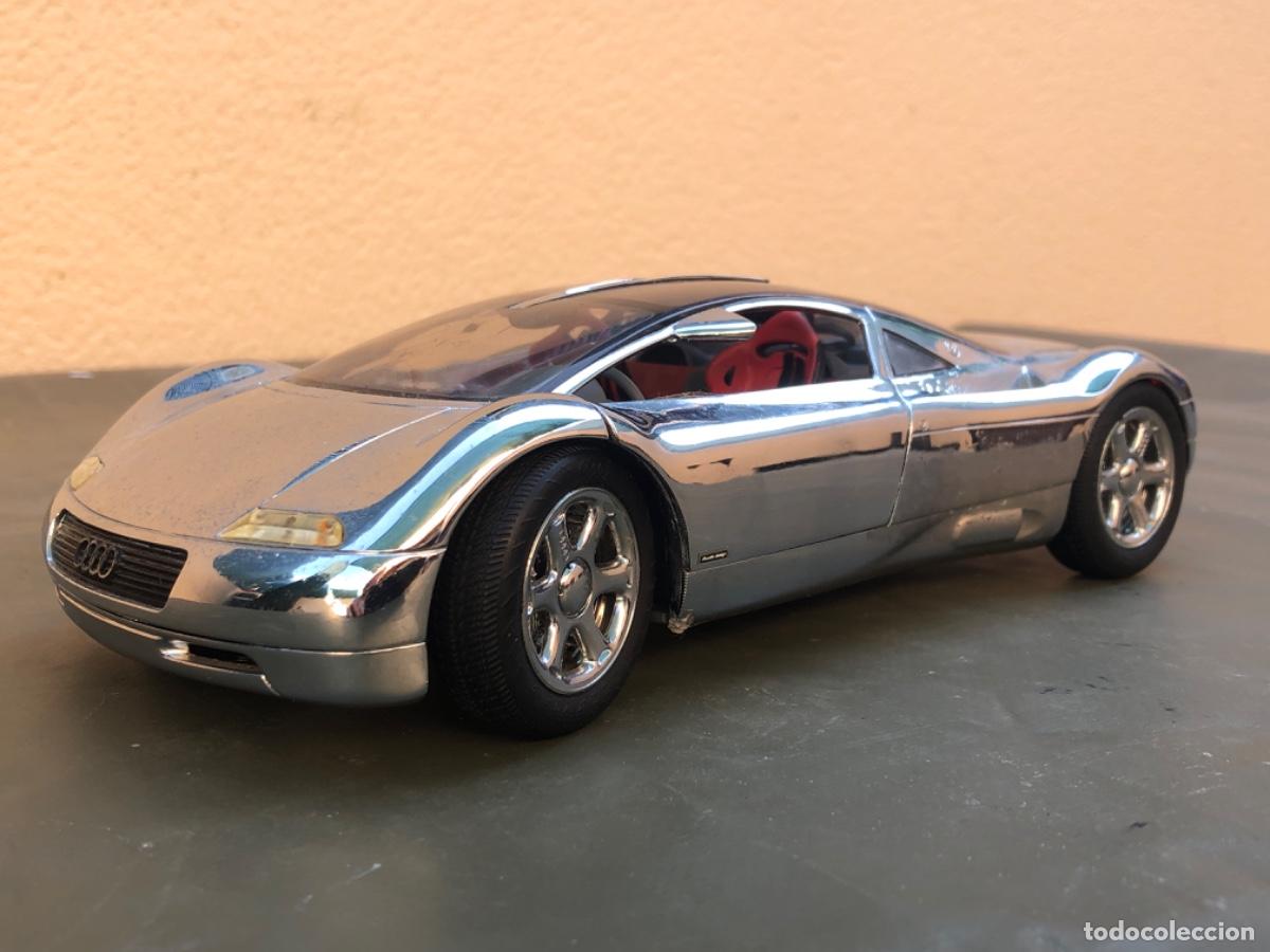 Coches a escala: AUDI AVUS. 1/18 REVELL AG 1994.