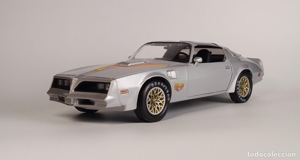 Coches a escala: Pontiac Trans Am Macho 1977