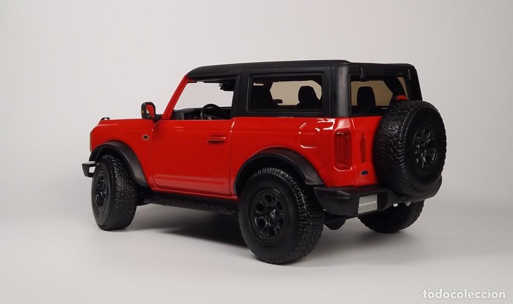 Coches a escala: Ford Bronco Wildtrack 2021 - Foto 3