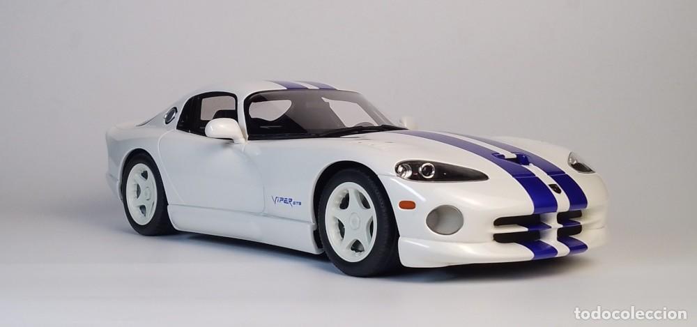 Coches a escala: Dodge Viper GTS 1996 - Foto 8