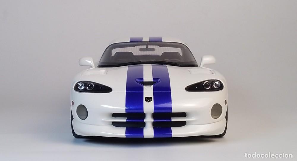 Coches a escala: Dodge Viper GTS 1996 - Foto 9
