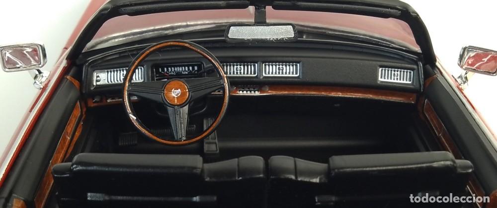 Coches a escala: Cadillac Eldorado Convertible 1976 - Foto 11