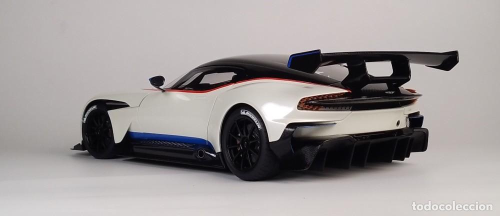 Coches a escala: Aston Martin Vulcan 2015 - Foto 4