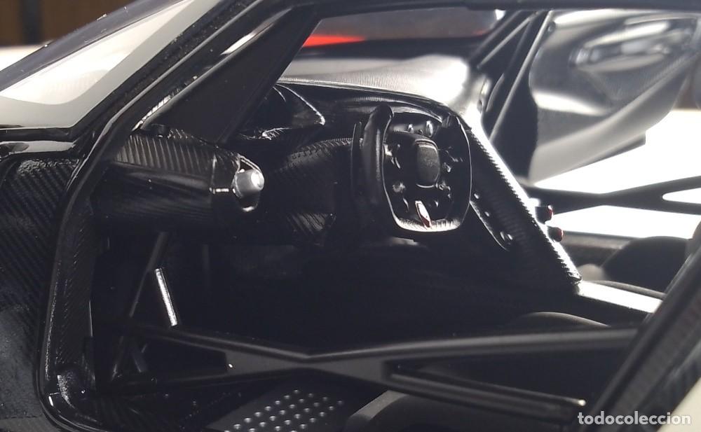 Coches a escala: Aston Martin Vulcan 2015 - Foto 11