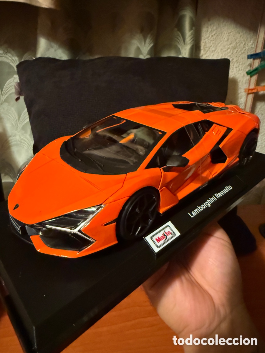 Coches a escala: Lamborghini Revuelto - Foto 3