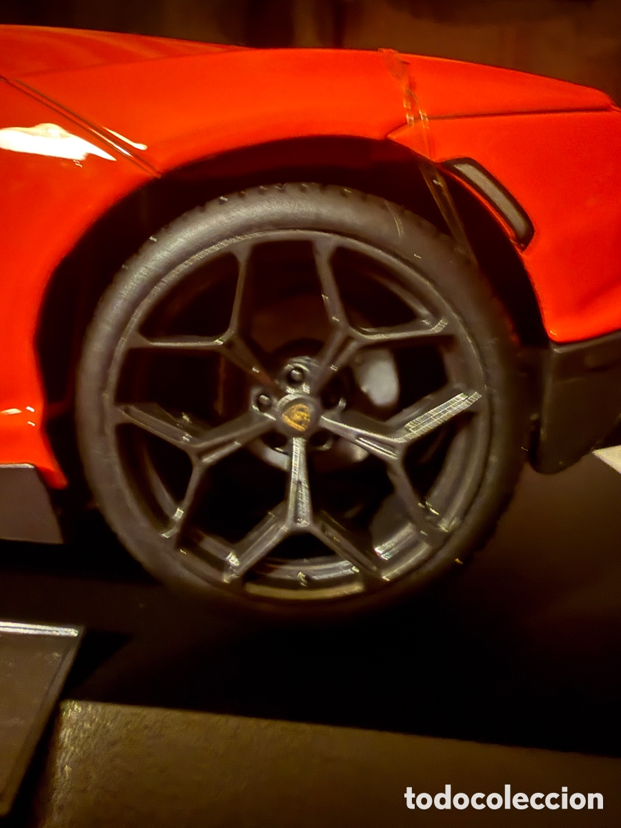 Coches a escala: Lamborghini Revuelto - Foto 6