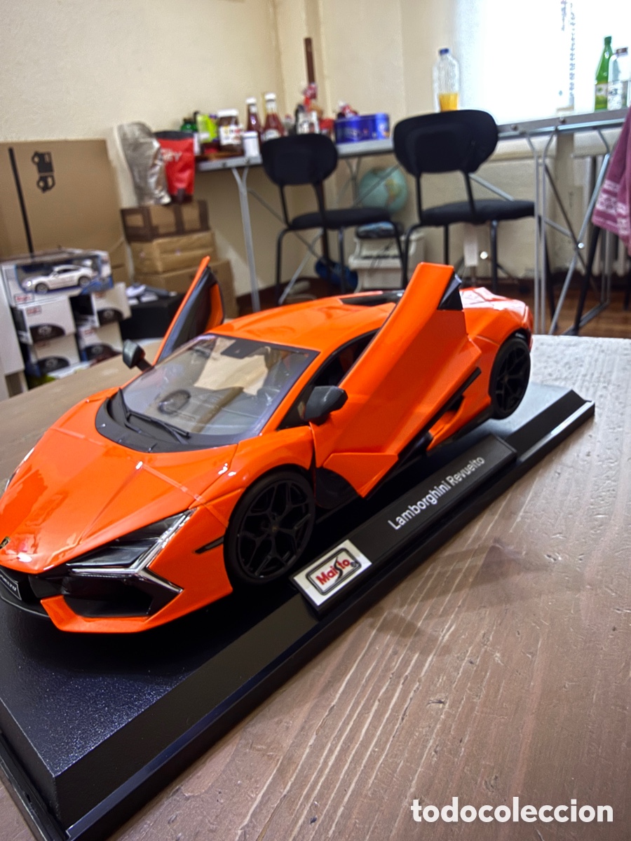 Coches a escala: Lamborghini Revuelto - Foto 7