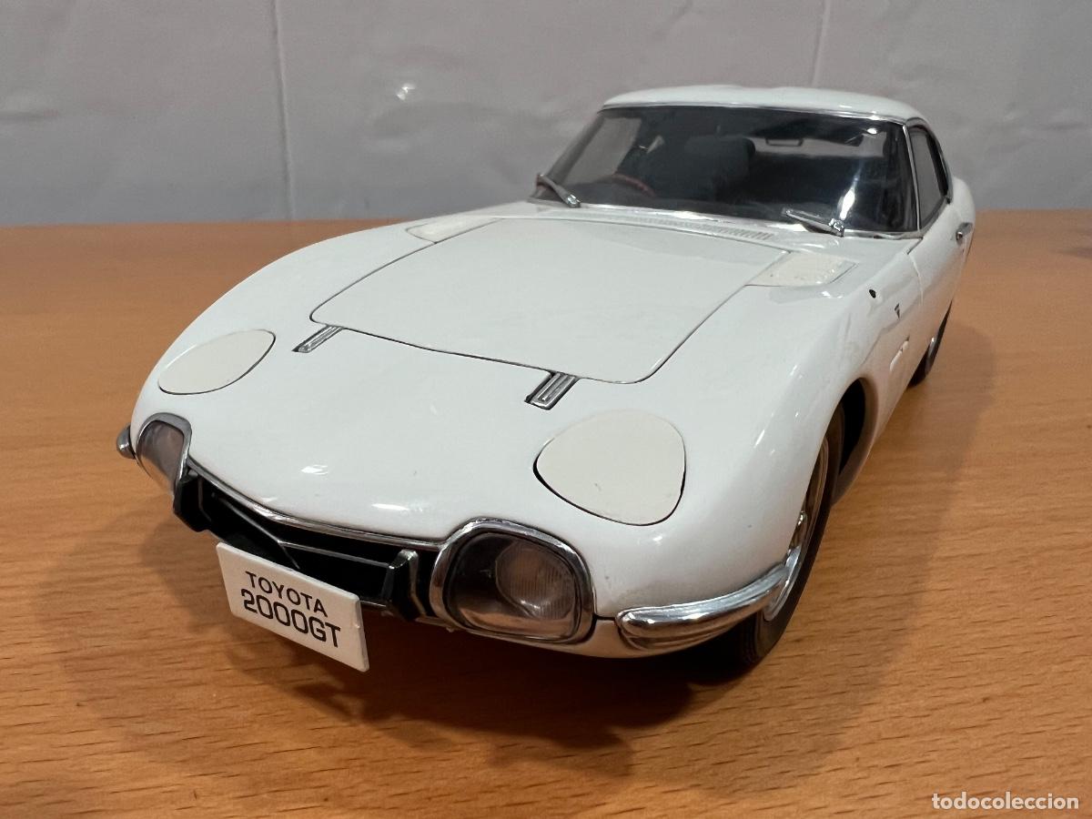 Coches a escala: TOYOTA 2000GT AUTO-ART ESCALA 1:18