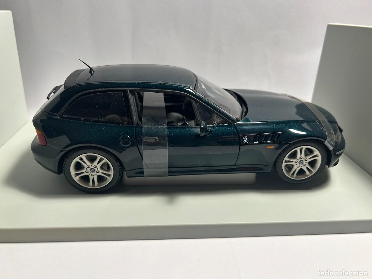 Coches a escala: BMW Z4 de UT Models 1:18 - Foto 2