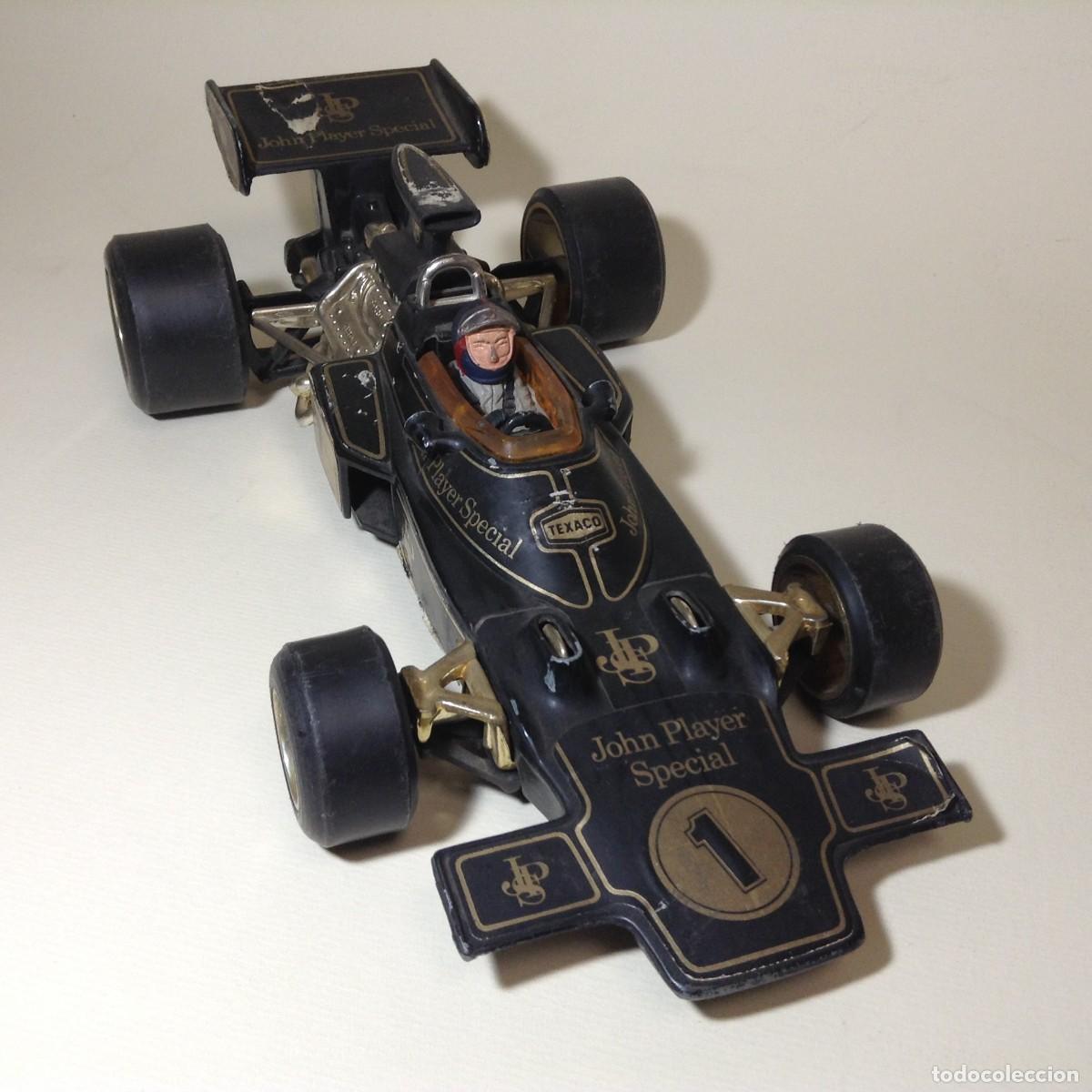 Coches a escala: COCHE F1 LOTUS JPS JOHN PLAYER SPECIAL 1:18 **CORGI TOYS** (VINTAGE 1974)