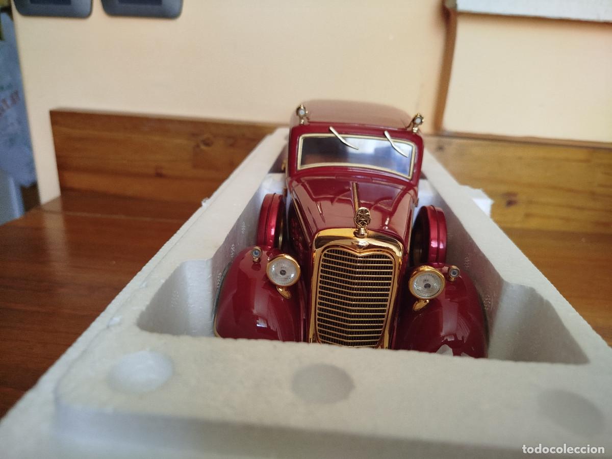 Coches a escala: DELUXE TUDOR EMPERADOR LIMOUSINE 1932 1,18