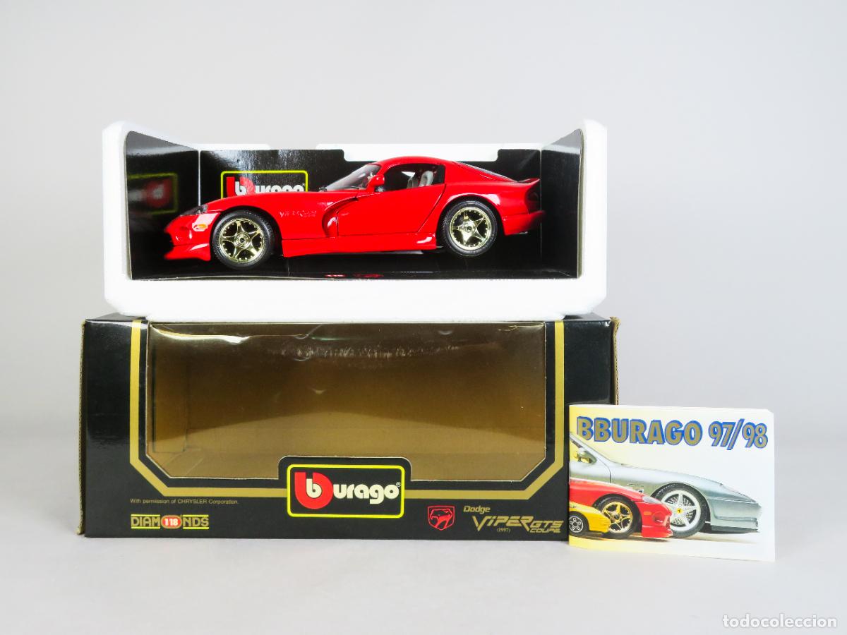 Coches a escala: Dodge Viper GTS Coup&eacute; 1997 Burago 1/18 nuevo con caja y cat&aacute;logo