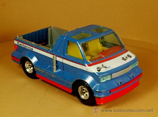 Coches a escala: GMC CALIFORNIA VAN Pick-up Modelo Exclusivo de BBURAGO Burago Pickup Made in Italy Vintage RARO!