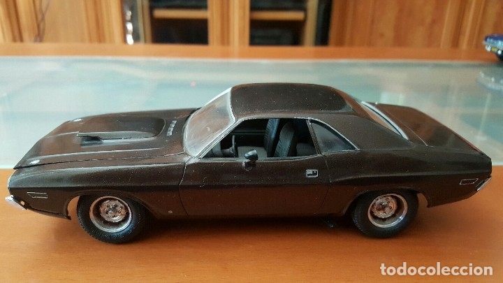 Coches a escala: DODGE CHALLENGER 1/24 - Foto 1