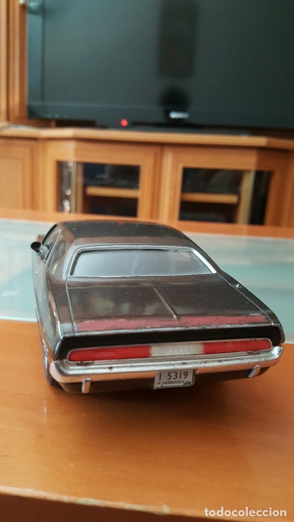 Coches a escala: DODGE CHALLENGER 1/24 - Foto 2