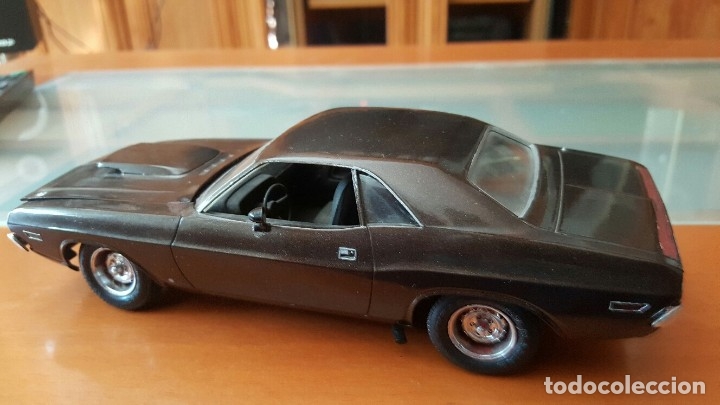 Coches a escala: DODGE CHALLENGER 1/24 - Foto 6