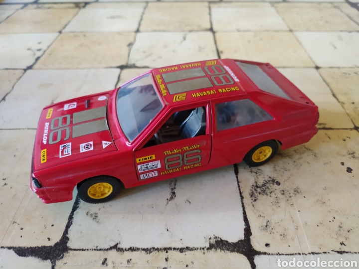 Coches a escala: Audi Quattro Burago E 1:25 - Foto 1
