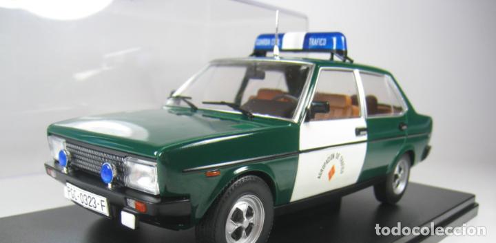 Coches a escala: Coche Guardia Civil Seat 131 Supermirafiori, 1978 (Escala 1:24) Ixo, tr&aacute;fico polic&iacute;a espa&ntilde;ola Espa&ntilde;a