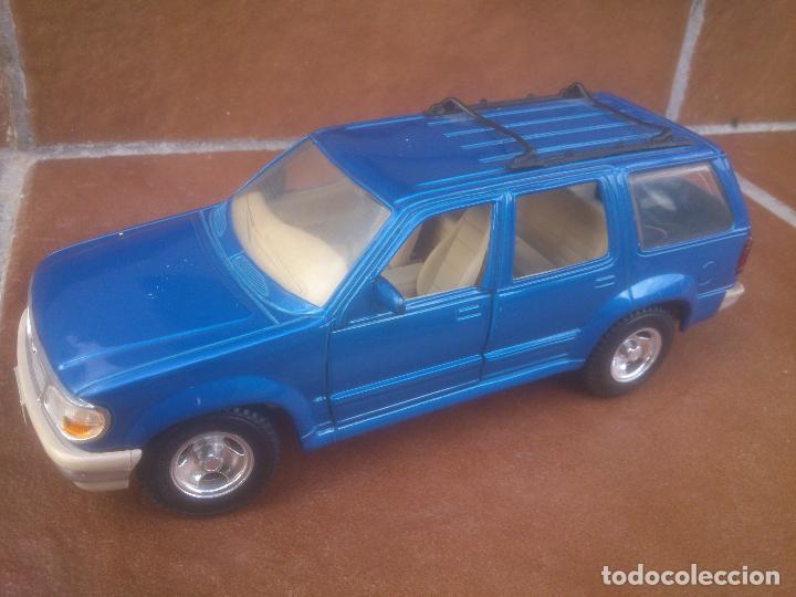 Coches a escala: FORD EXPLORER MAISTO - Foto 3