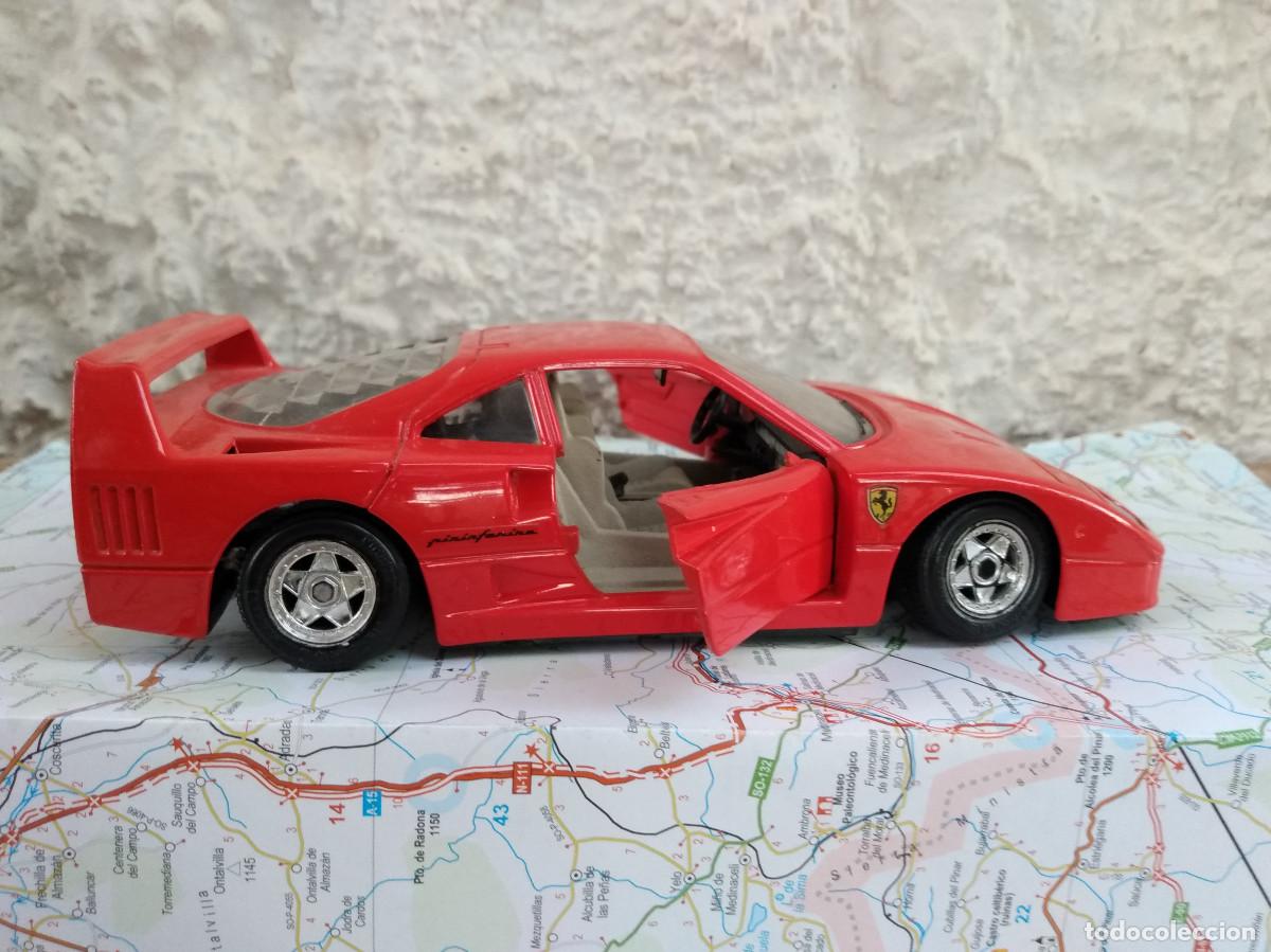 Voiture Miniature Ferrari F40 (1:24)