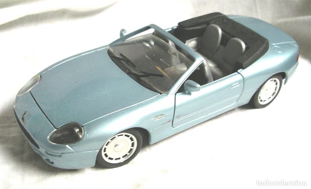 Coches a escala: Aston Martin DB7 - Foto 1