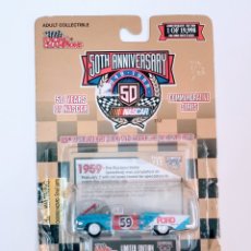 Coches a escala: 58 FORD EDSEL / 50TH ANINVERSARY NASCAR /RACING CHAMPIONS / 1:64 APROX / 11 OF 19980