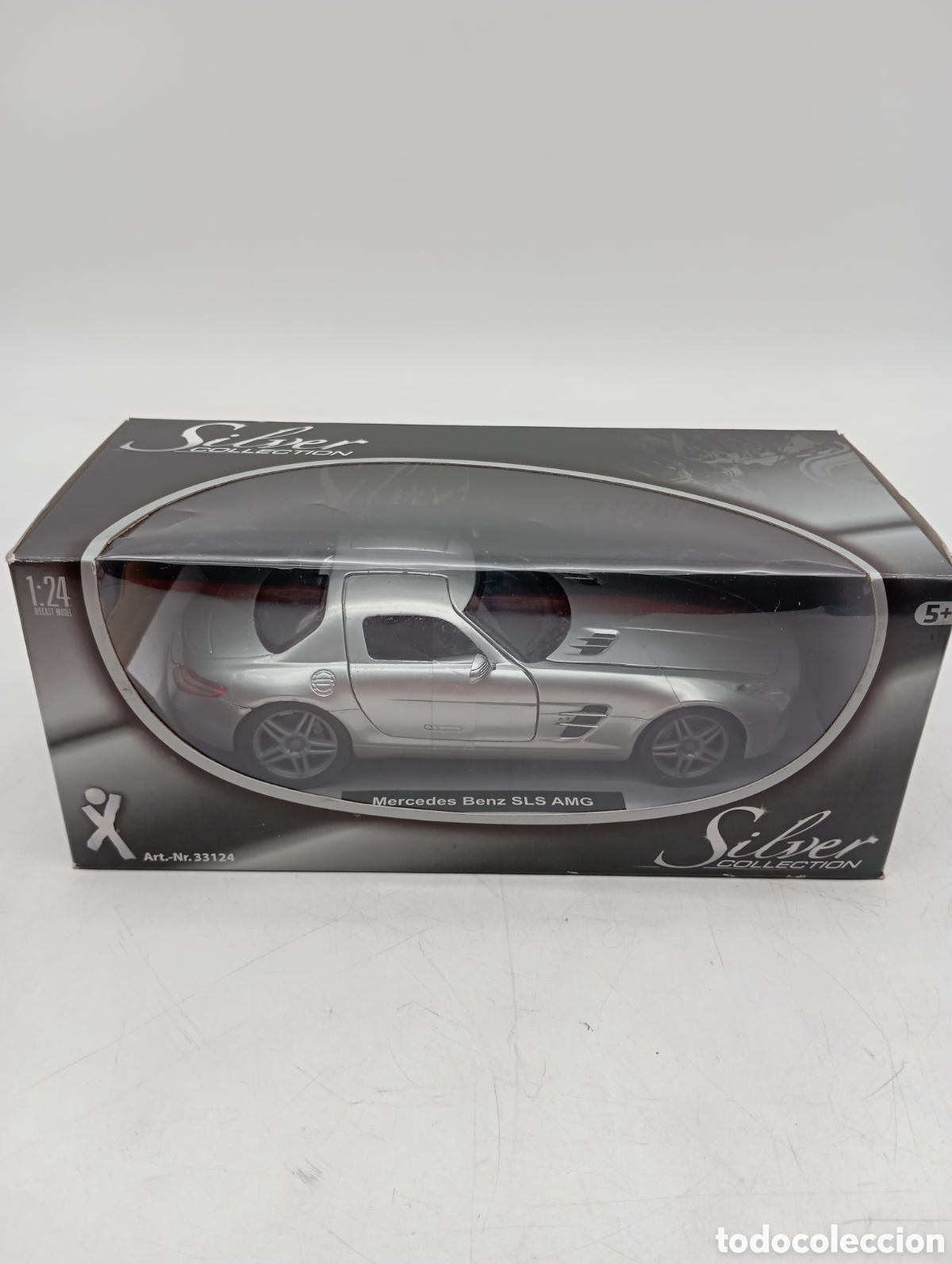 COCHE ESCALA 1/18 MERCEDES BENZ AMG