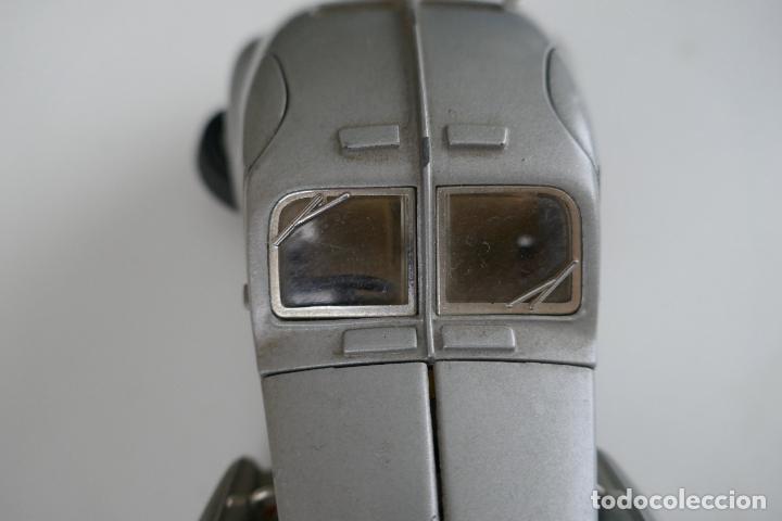 Coches a escala: BURAGO BUGATTI ATLANTIC 1936 - Foto 5