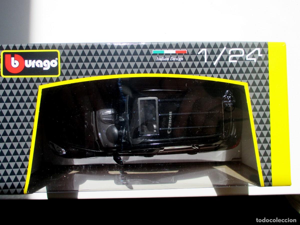 Coches a escala: &rdquo;Porsche Macan&rdquo; Diecast Model Scale 1/24 - Foto 3
