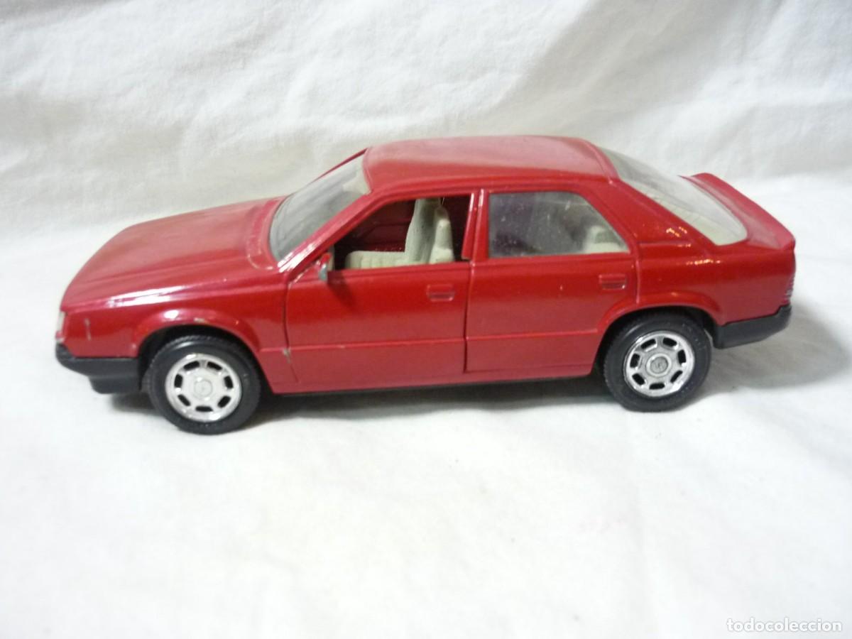 Coches a escala: Renault R-25 de Guiloy - Foto 5
