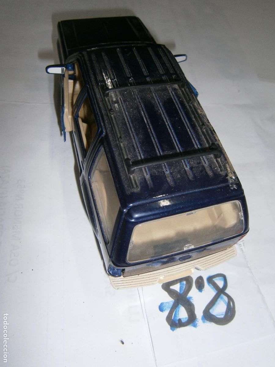Coches a escala: ANTIGUA PICK UP FORD EXPLORER - Foto 1