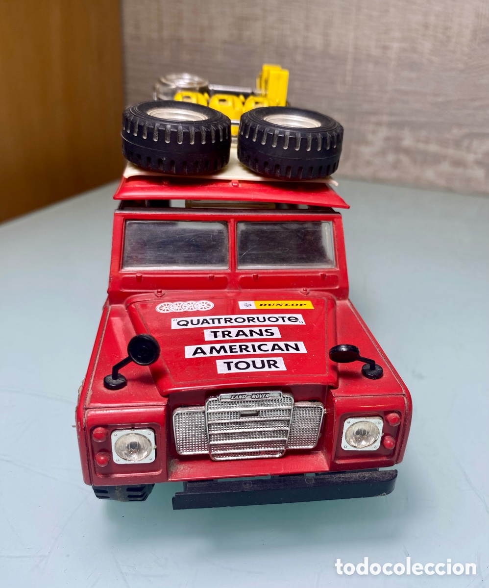 Coche Burago Land Rover Trans American. Escala 1/24