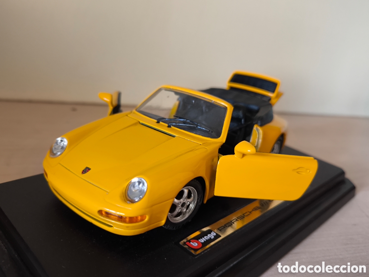 Voitures &agrave; l'&eacute;chelle: Burago Porche 911 Carrera 1:24