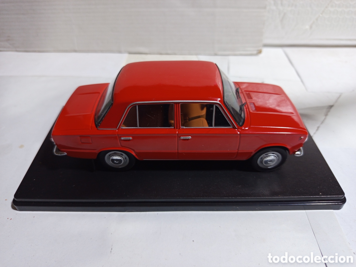 Coches a escala: Lada 1200 de 1970 de colecci&oacute;n - Foto 4