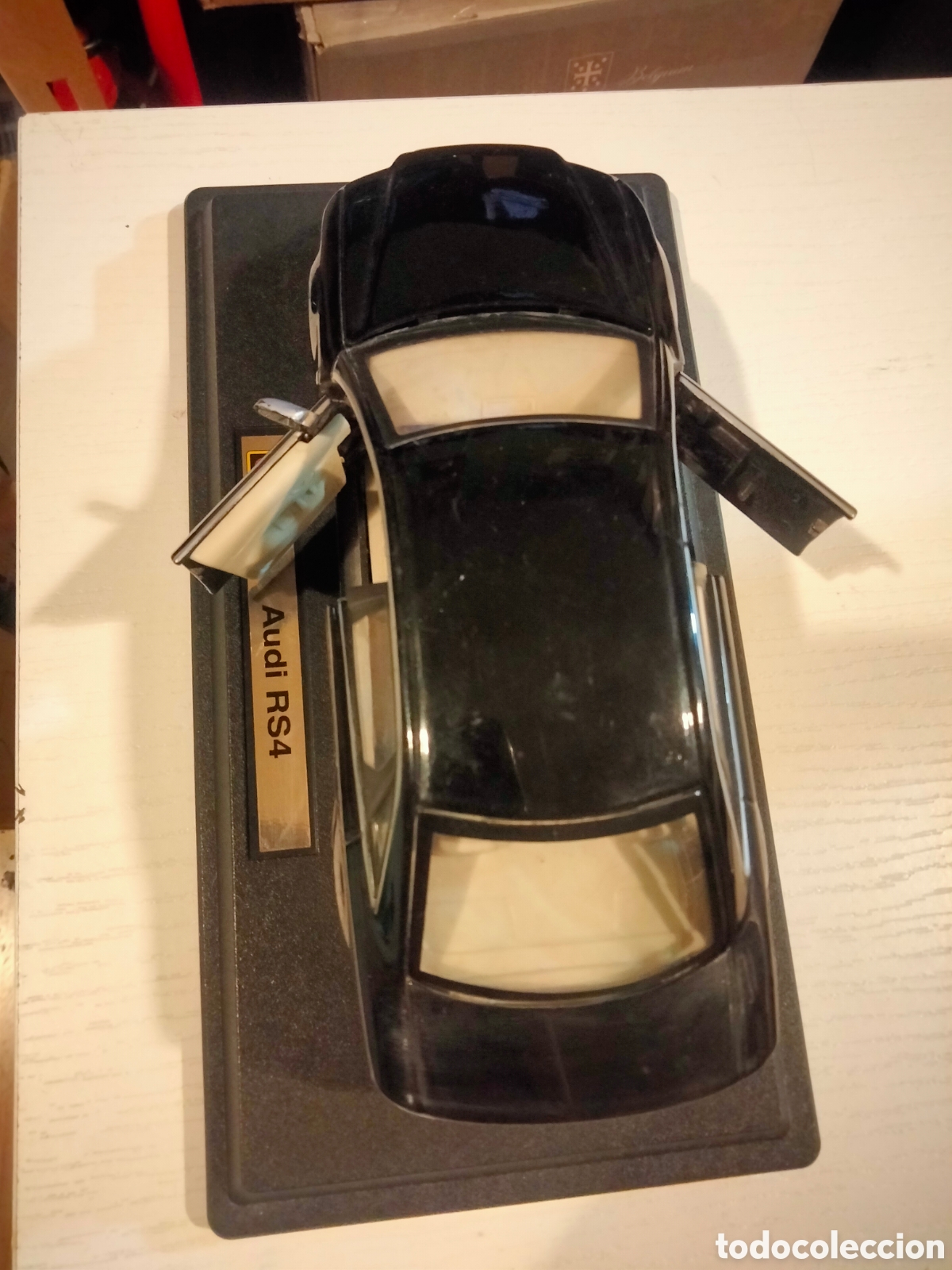 Coches a escala: Bburago 1/24 Audi RS4 - Foto 5