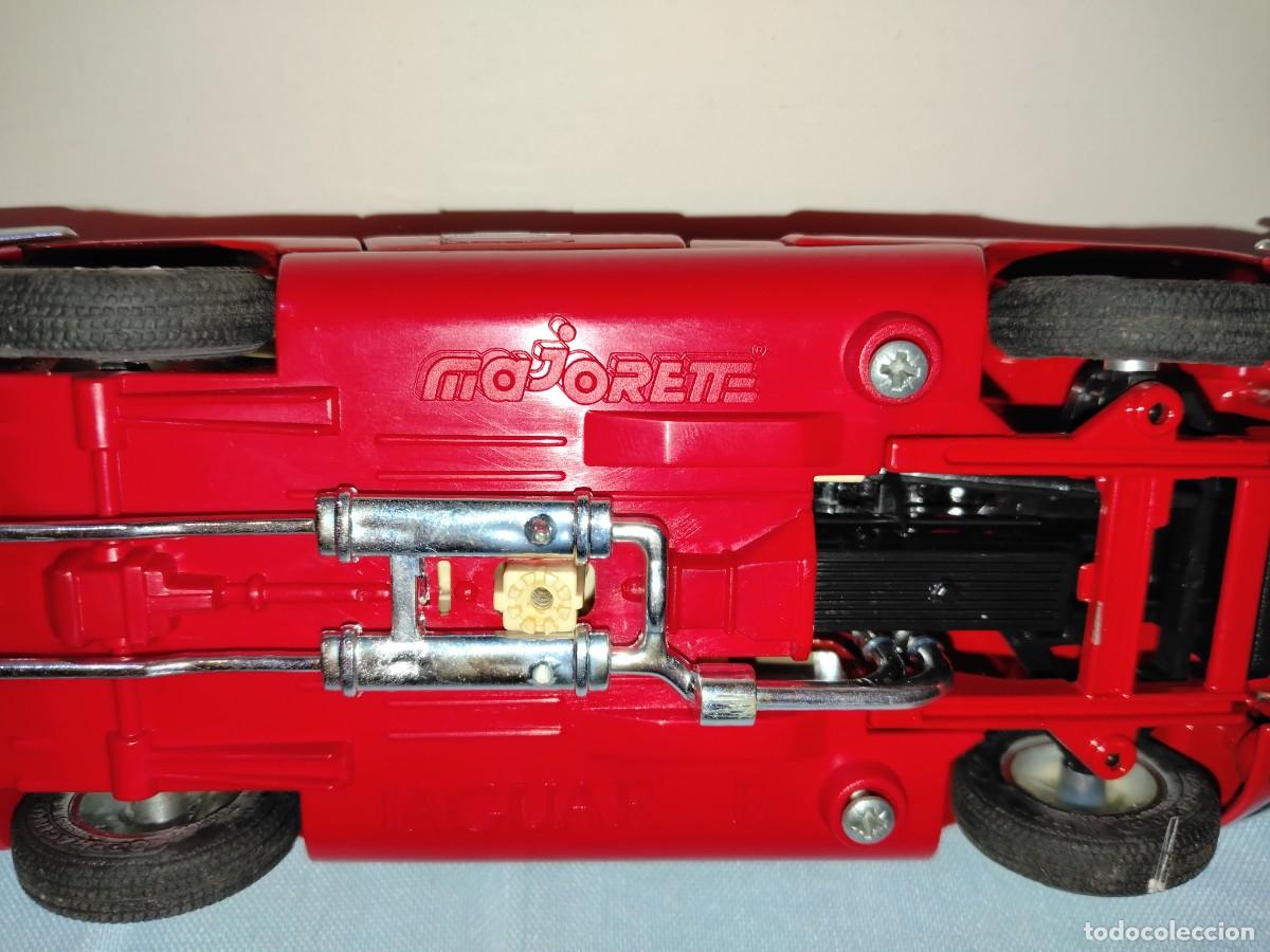 Coches a escala: JAGUAR_E DE MAJORETTE 1/24 - Foto 4