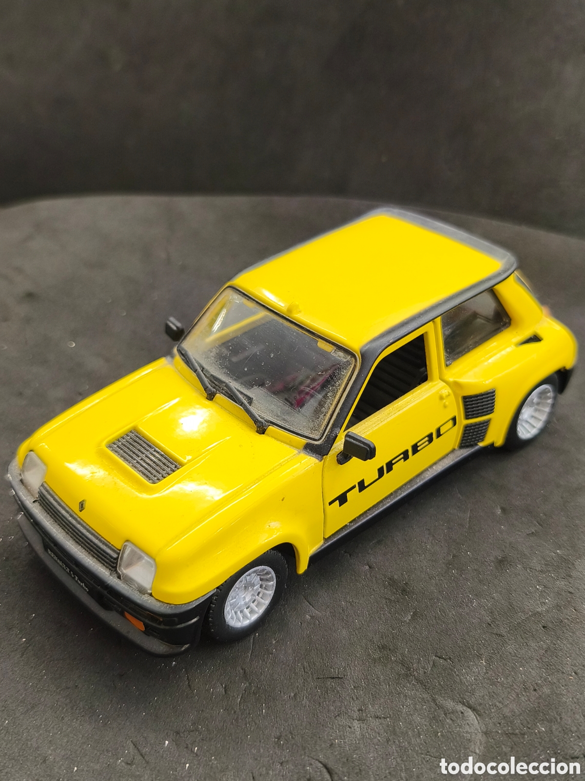 Voitures &agrave; l'&eacute;chelle: Renault 5 turbo Burago 1/24