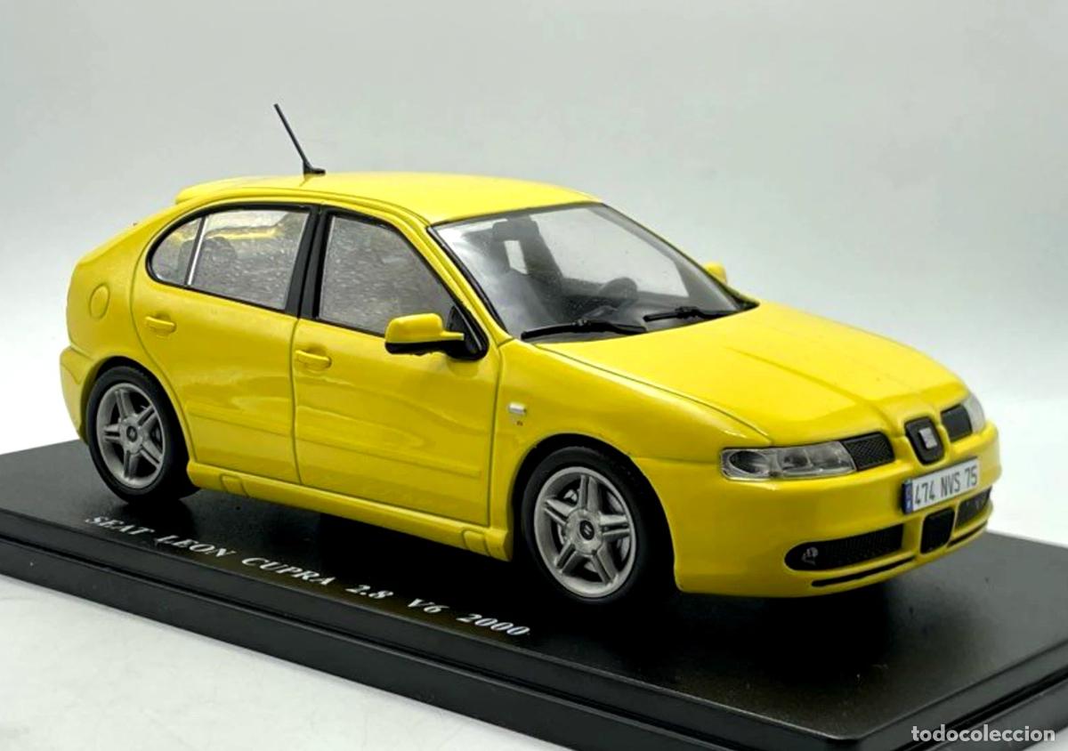 Coches a escala: Coche deportivo SEAT LEON CUPRA 2.8 V6 Mk1 - Amarillo - A&ntilde;o 2000 (Escala 1/24) Nuevo a estrenar.