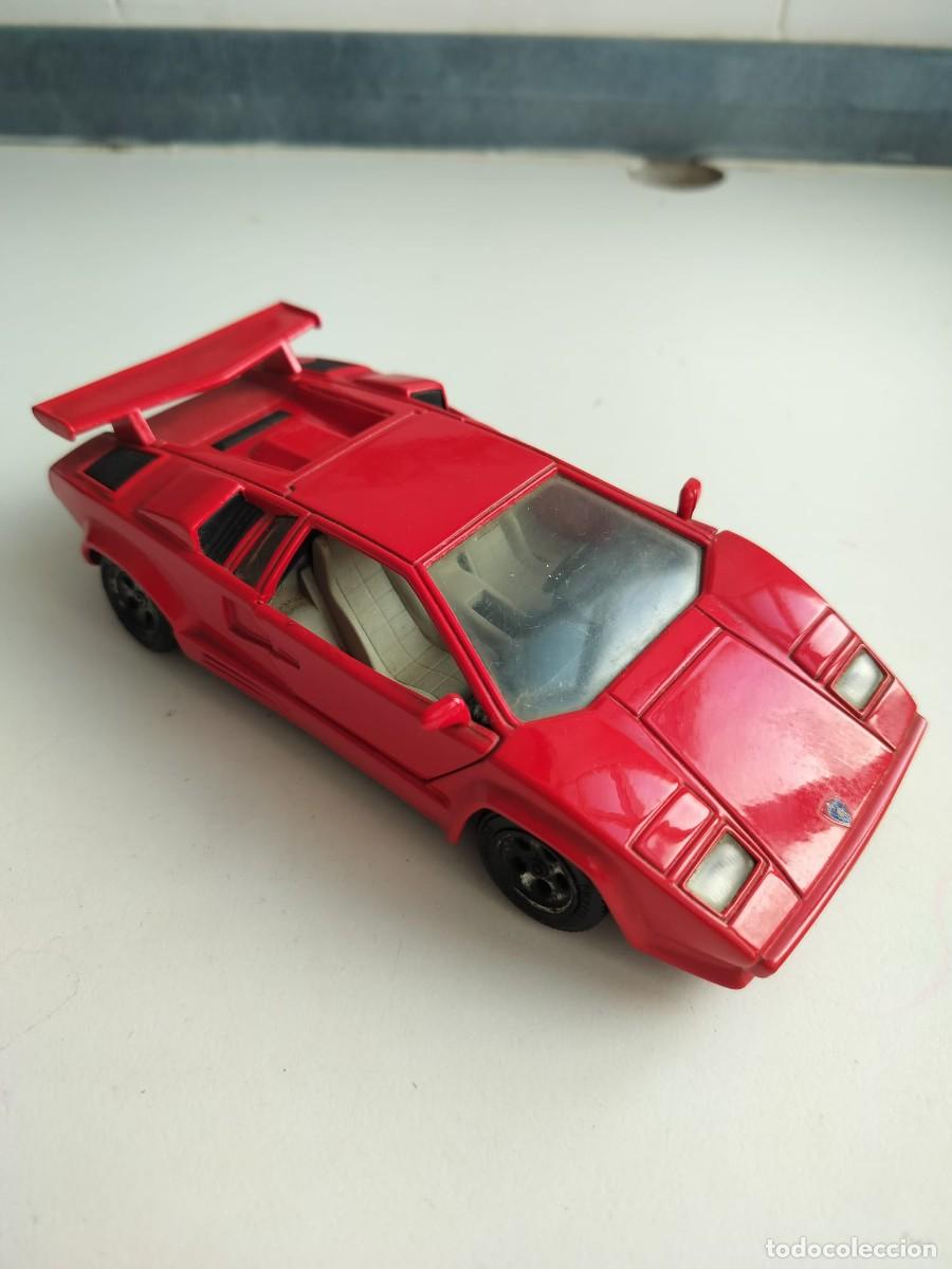Coches a escala: Ferrari Testarossa 1984 Guitoy 1:24 Spain
