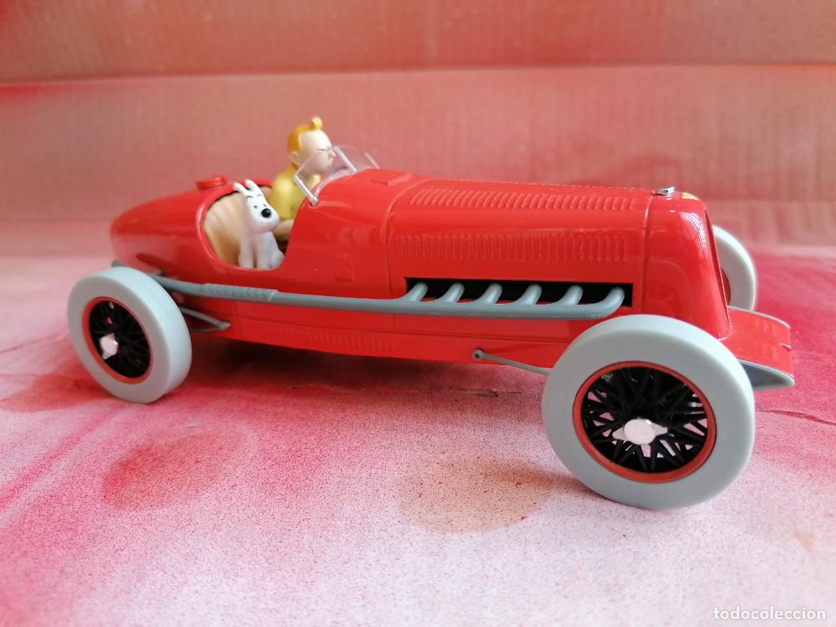 Coches a escala: Colecci&oacute;n coches grandes TINTIN el b&oacute;lido rojo &rdquo;Los cigarros del Fara&oacute;n&rdquo; 1:24