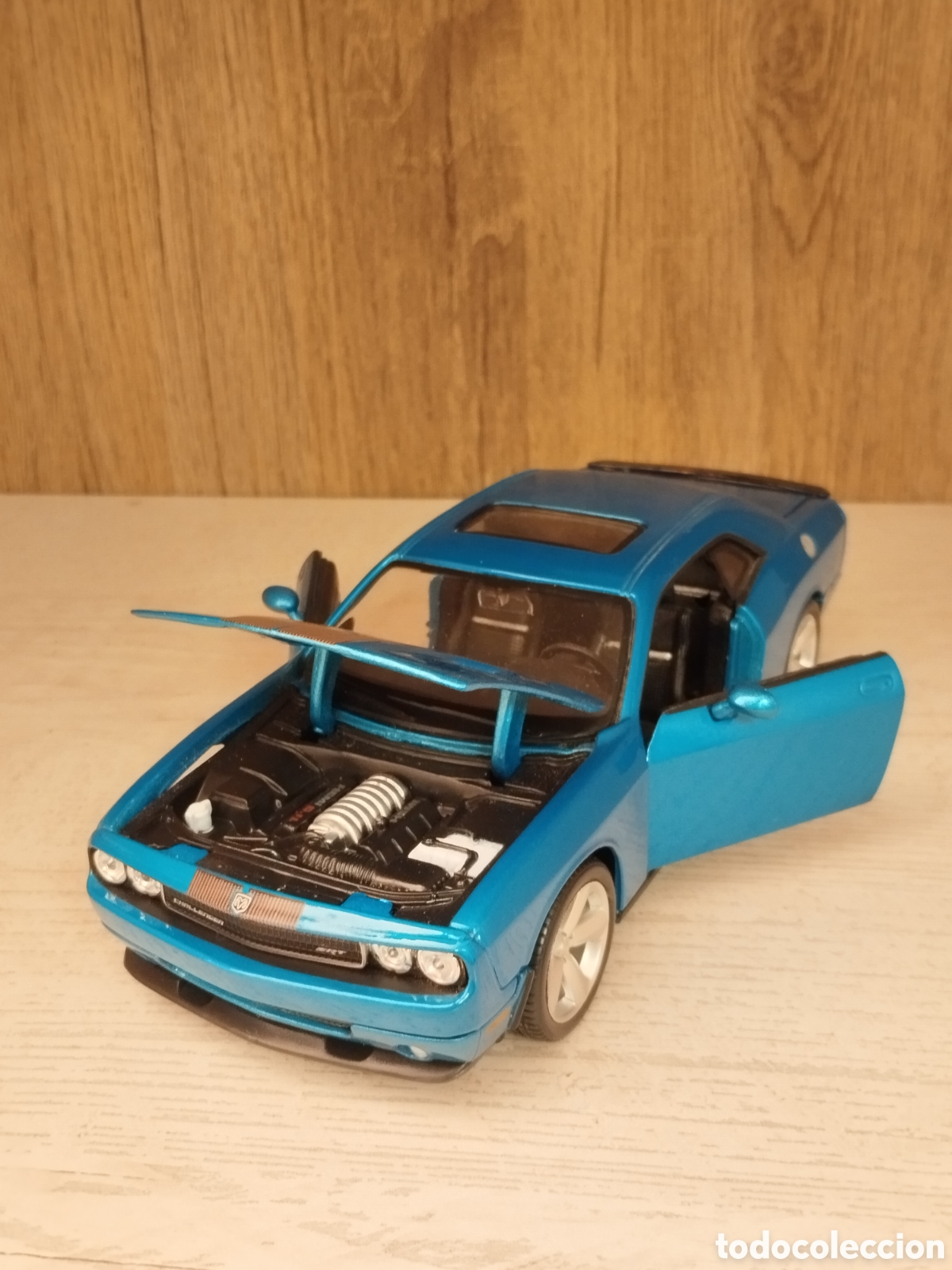 Coches a escala: DODGE CHALLENGER SRT 08 - Foto 7