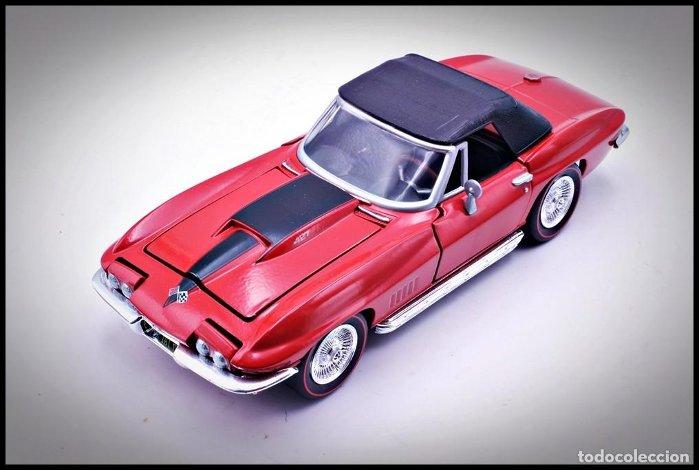 Coches a escala: Chevrolet Corvette Roadster LT71 427 Rally Red 1967, Classic Metal Work. Scale 1/24